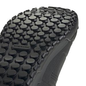 product/a/d/adidas_if7452_10_footwear_photography_detail_view_3_white-nw091625.jpg
