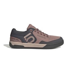 ih0819-women-s-cycling-shoes-adidas-five-ten-freerider-pro-canvas-brown