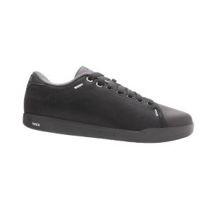 7139987-7139994-women-s-cycling-shoes-giro-deed-black